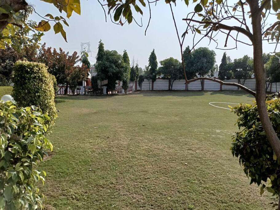 Achal Farm जंगल में मंगल Villa คูร์เคาน์ ภายนอก รูปภาพ